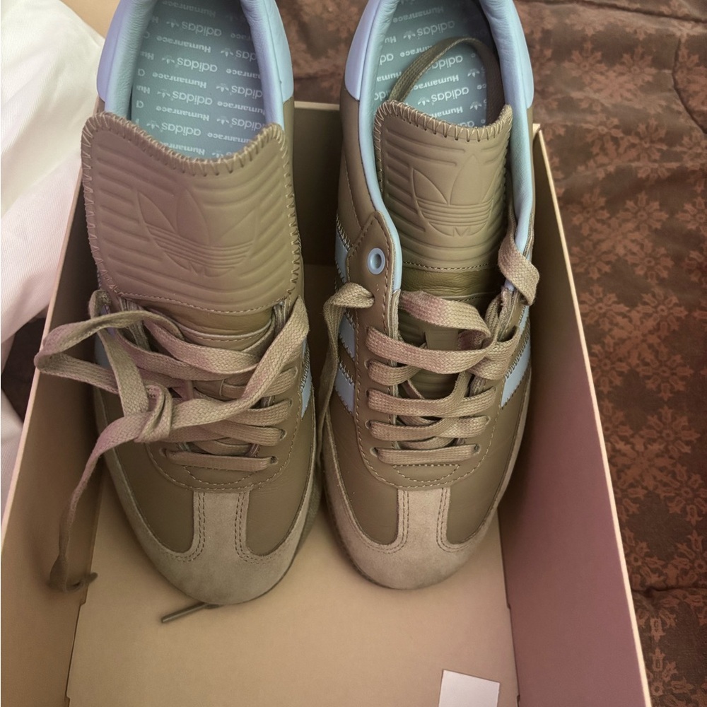 Adidas Women's Khaki and Light Blue Sneakers Samba Pharell Williams limited edi